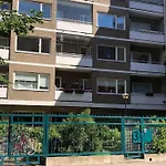 Stylish Spacious Studio Near Centre By The Sea